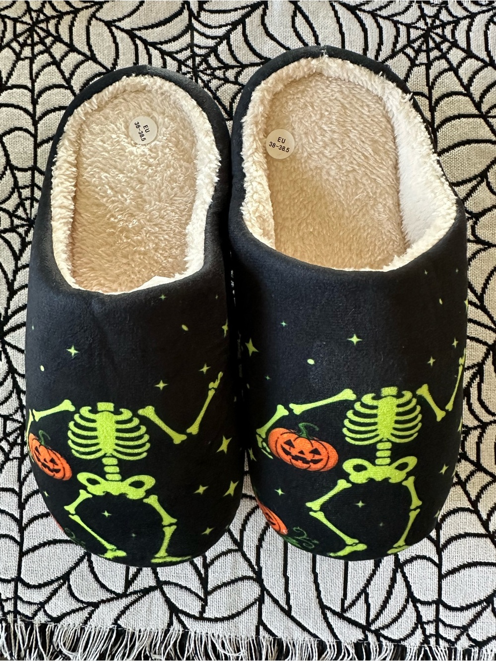 Womens Black Skeleton One-Piece Slippers with Plush Lining